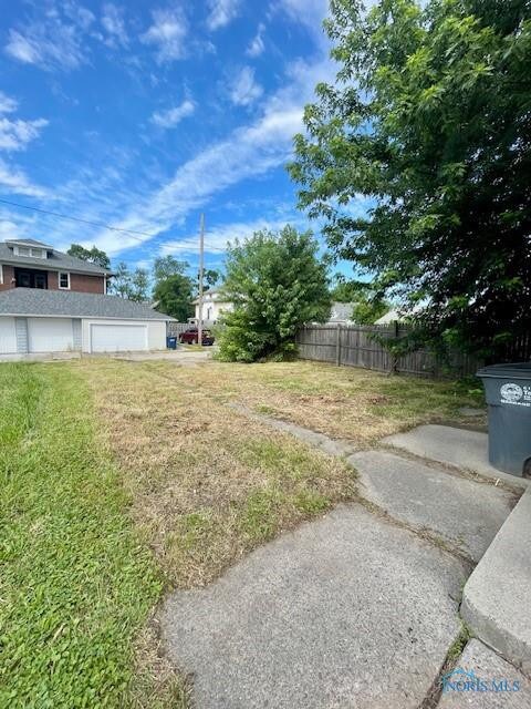 522 Oswald St, Toledo, OH 43605 - photo 3