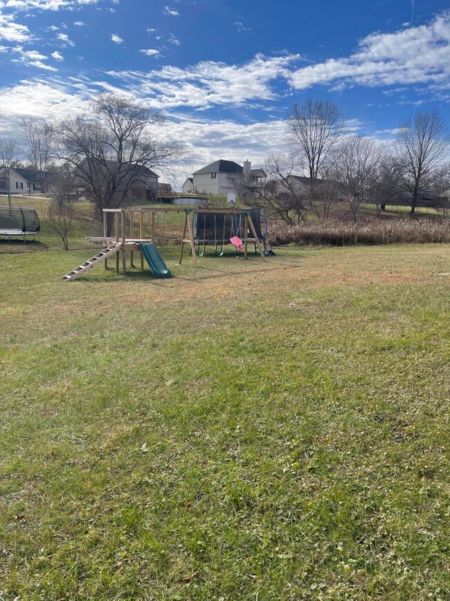 03288B4D-2B53-4344-B971-A376A0894094