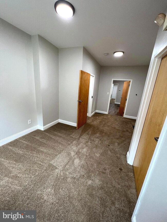 6 E 13th St unit 1, Wilmington, DE 19801 - photo 2