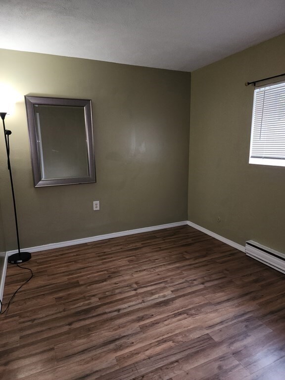 135 Winthrop St unit 3A, Framingham, MA 01702 - photo 6