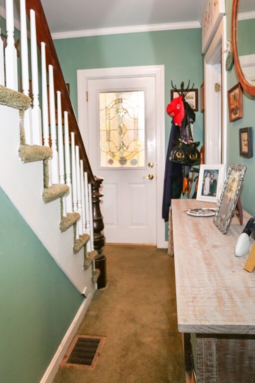 36 Central St, Hudson, MA 01749 - photo 2