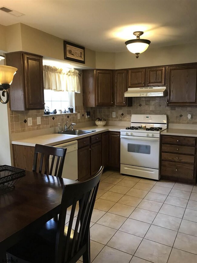 429 Orange Tree Ave, Galloway, NJ 08205 - photo 6