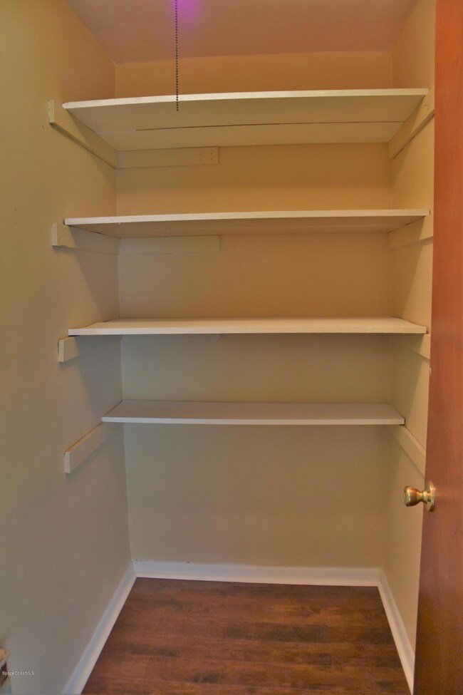 Walk In Pantry Storage