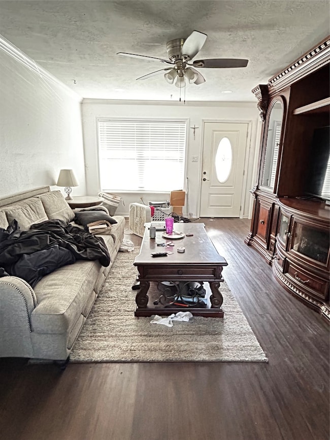 8418 Sonneville Dr, Houston, TX 77080 - photo 7