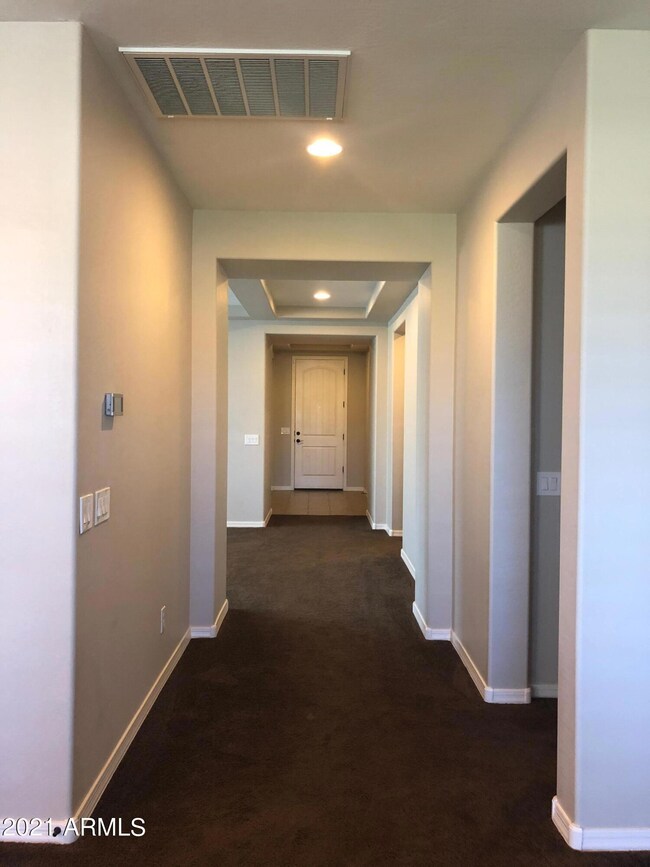 18556 W Glenrosa Ave, Goodyear, AZ 85395 - photo 7