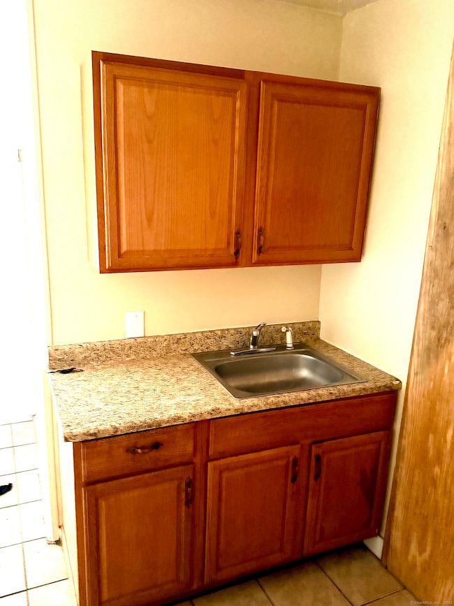 38 Townsend St, New Haven, CT 06511 - photo 3