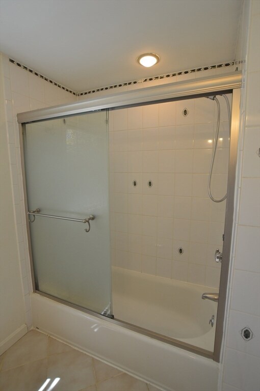 24 Beverly Ave, Marblehead, MA 01945 - photo 7