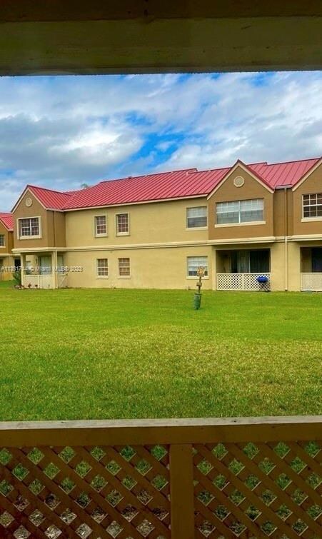 18320 NW 68th Ave unit A, Hialeah, FL 33015 - photo 2