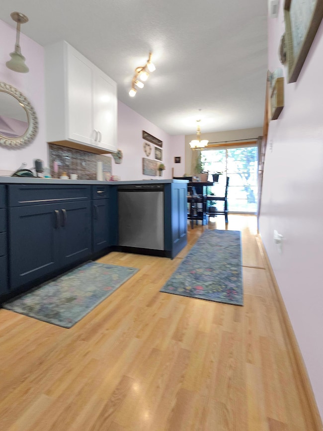 1250 Birch Ct unit 21, White Bear Lake, MN 55110 - photo 5