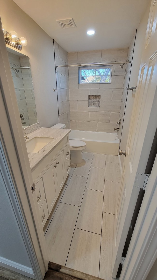 305 E St, Alvin, TX 77511 - photo 5