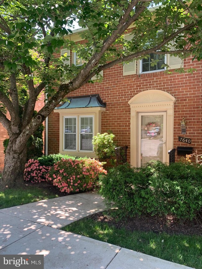 7640 Westlake Terrace, Bethesda, MD 20817 - photo 3