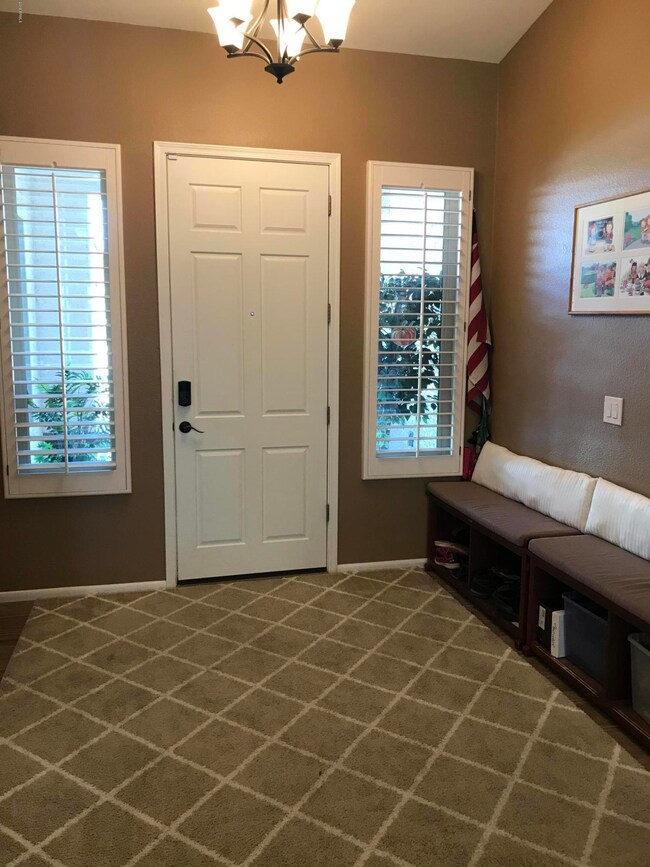 FOYER