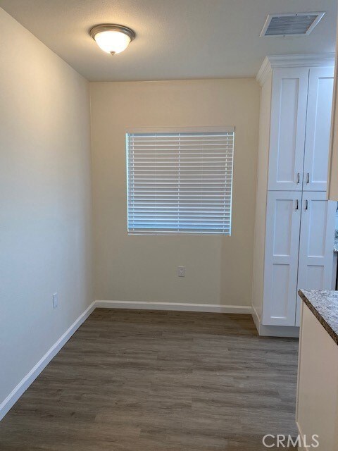 321 W 8th St, Upland, CA 91786 - photo 4