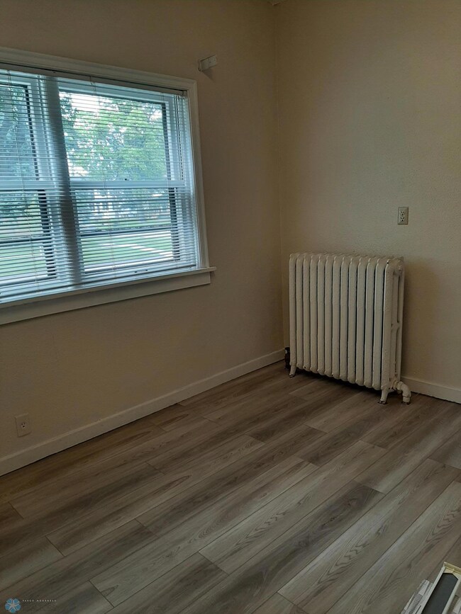 1022 3rd Ave S, Fargo, ND 58103 - photo 7