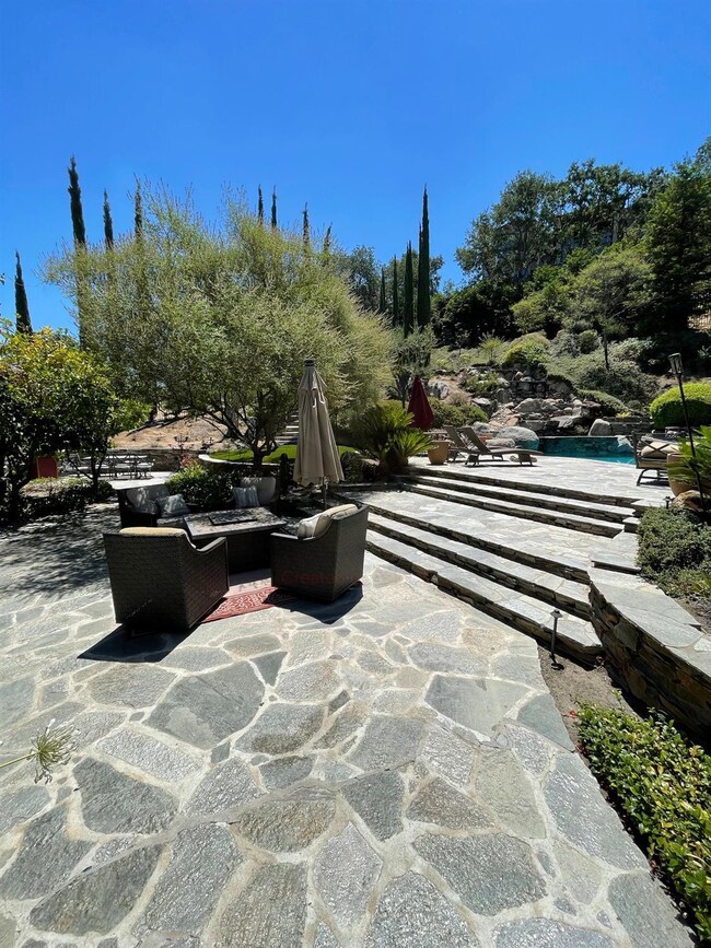 21973 Eaglemere Ln, Friant, CA 93626 - photo 6