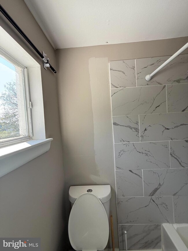 504 New Freedom Rd unit 5, Berlin, NJ 08009 - photo 7