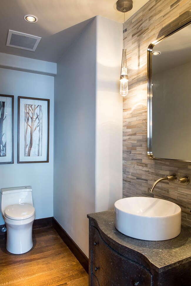 Powder Room