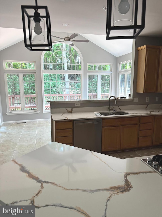 10400 Twin Knoll Way, Upper Marlboro, MD 20772 - photo 6