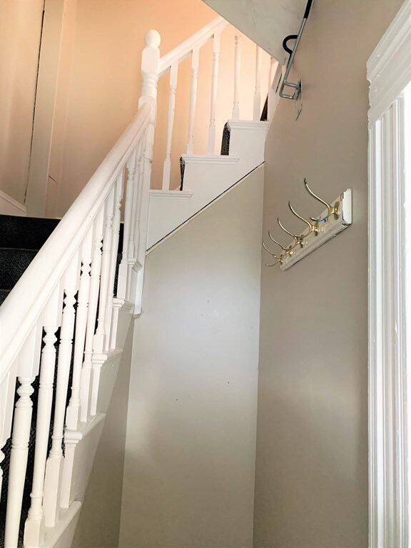 25 Gibbens St unit 2, Somerville, MA 02143 - photo 5