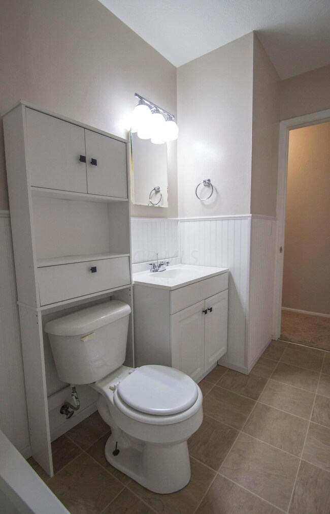 1415 Simpson Dr, Columbus, OH 43227 - photo 7