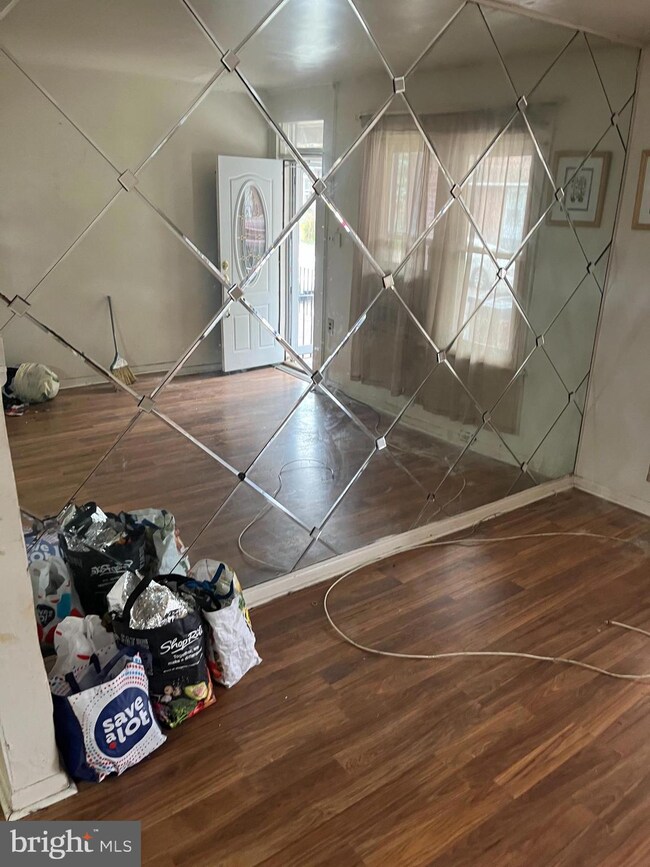 1261 Decatur St, Camden, NJ 08104 - photo 7