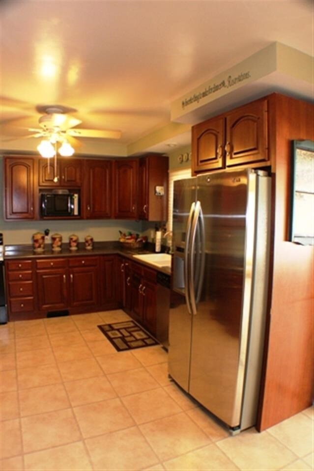 1921 W 38th St, Davenport, IA 52806 - photo 7