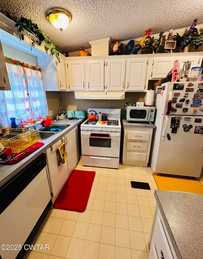 1730 Stallings Rd, Humboldt, TN 38343 - photo 7