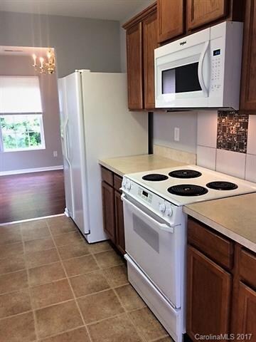 1559 Brookgreen Ave, Statesville, NC 28677 - photo 6