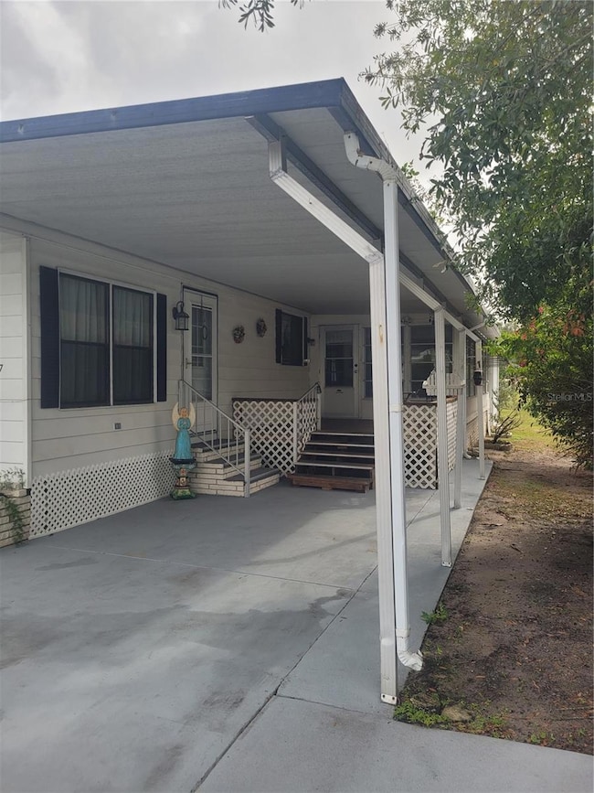 3027 Galaxy Ln, Lakeland, FL 33801 - photo 5