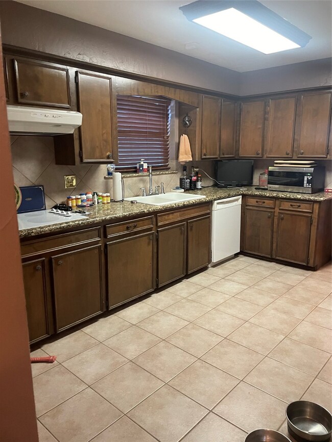 4915 Droddy St, Houston, TX 77091 - photo 6