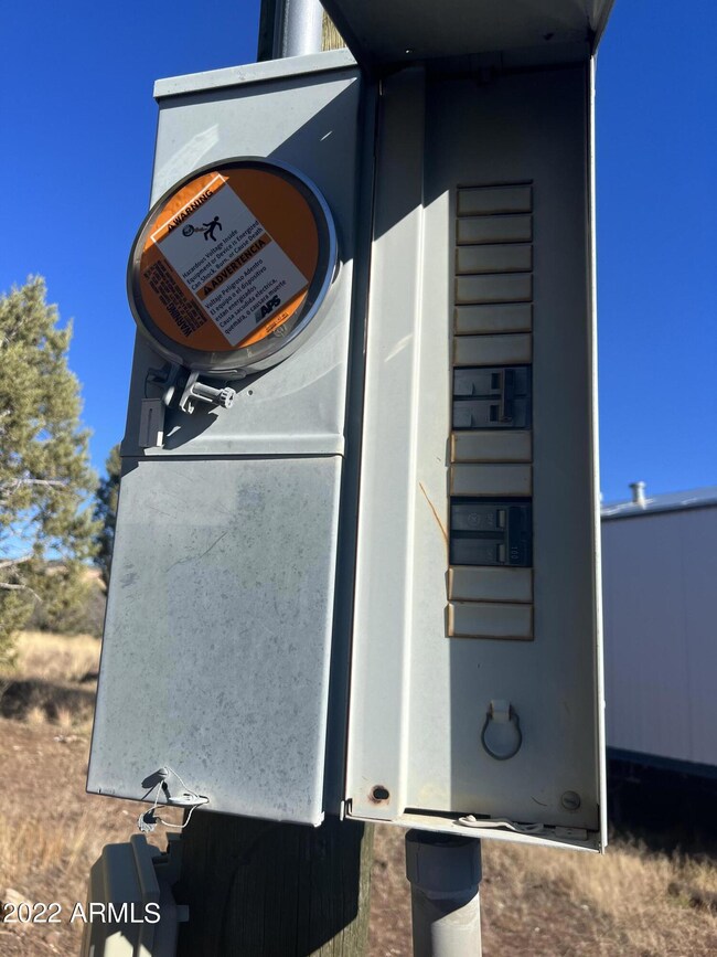 3269 Lore Way, Ash Fork, AZ 86320 - photo 6