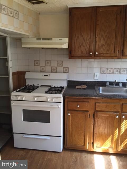 2571 Colebrooke Dr unit 3, Temple Hills, MD 20748 - photo 4