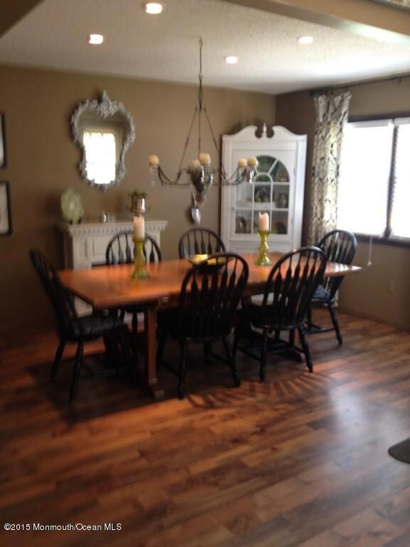 1802 Maplewood St, Toms River, NJ 08757 - photo 5