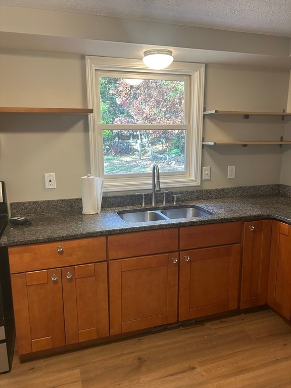 67 Donald Ave, Holden, MA 01520 - photo 2