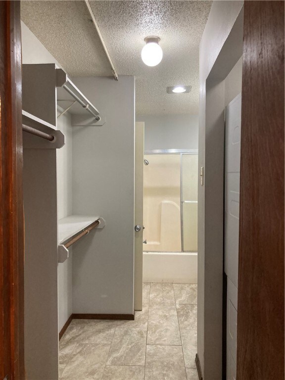 203 S Baggett St unit 4, Prairie Grove, AR 72753 - photo 7