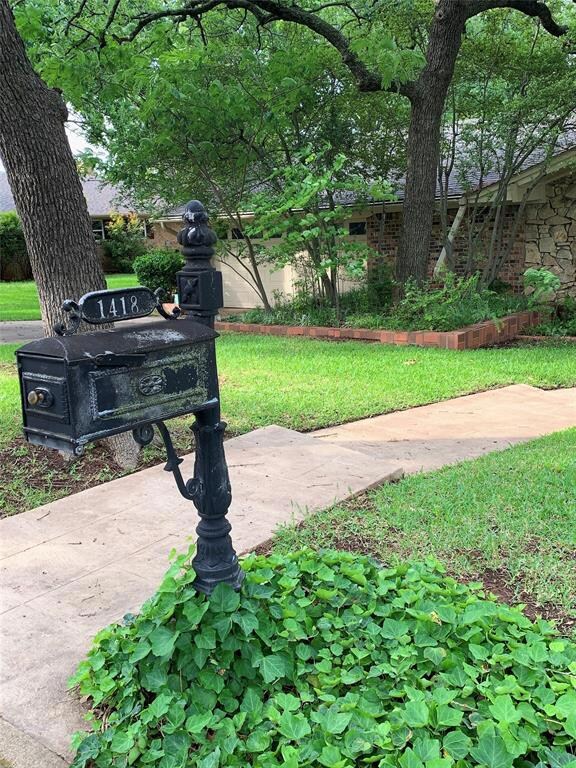 1418 Ridgecrest Cir, Denton, TX 76205 - photo 3