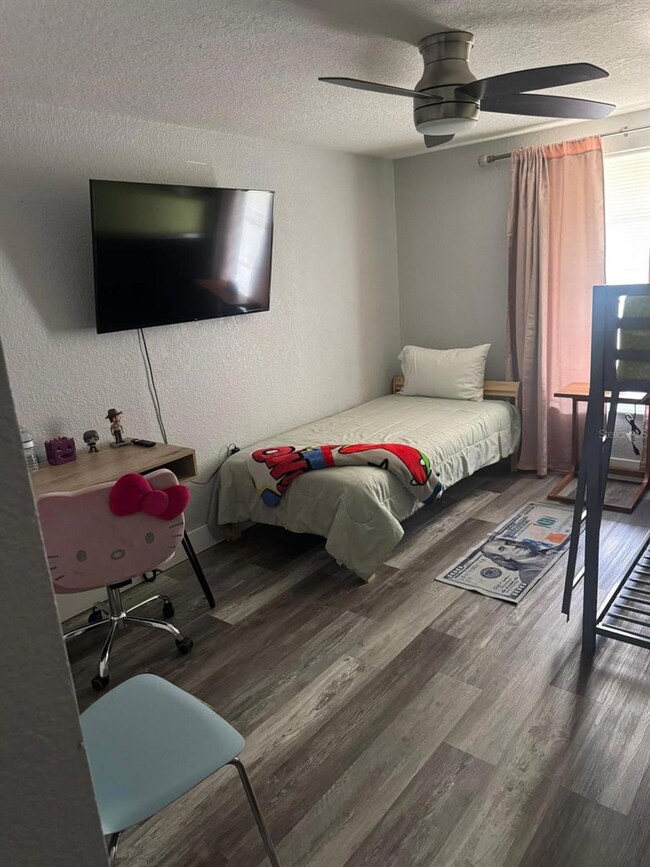 4109 78th St W unit 29A, Bradenton, FL 34209 - photo 5