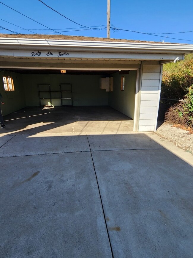 4612 Scott St, Schiller Park, IL 60176 - photo 2