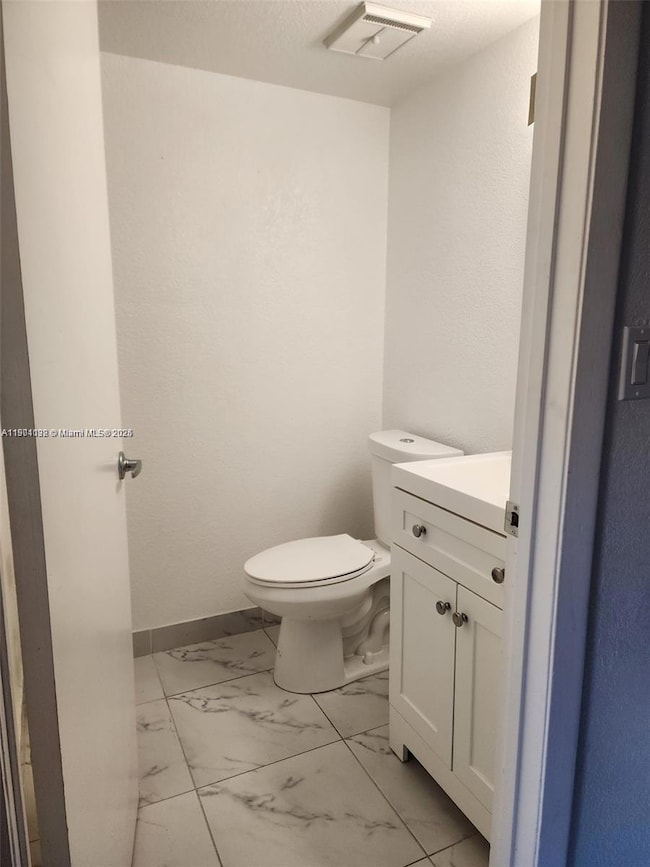 5100 W 12th Ln unit E7, Hialeah, FL 33012 - photo 7