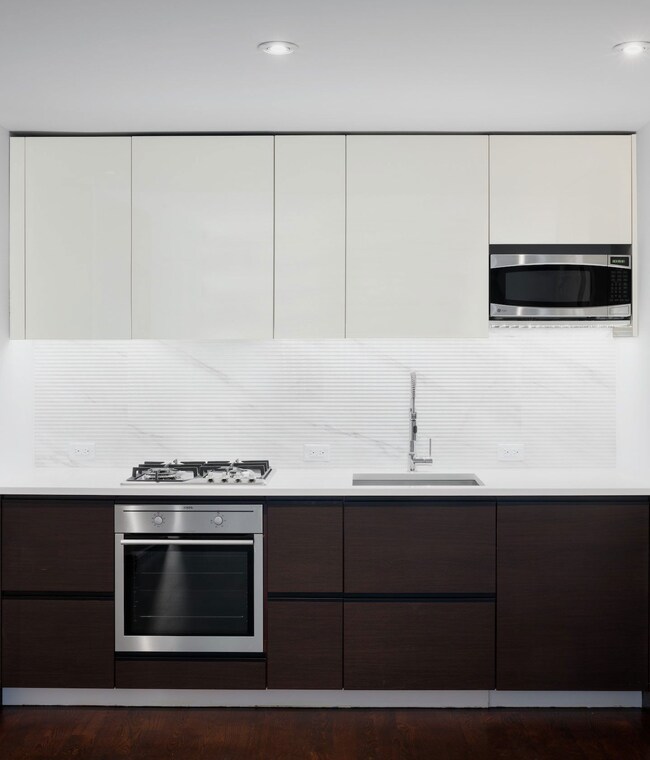 unlisted-address, New York, NY 10003 - photo 2