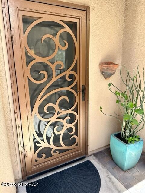 Front Entry (4)