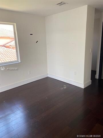 6531 NW 112th Place, Doral, FL 33178 - photo 2