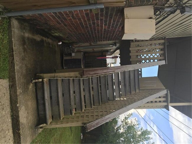 Unit # A Upstairs