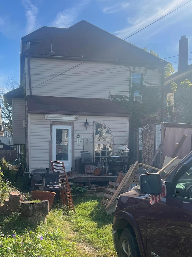 85 S Warren Ave, Columbus, OH 43204 - photo 2