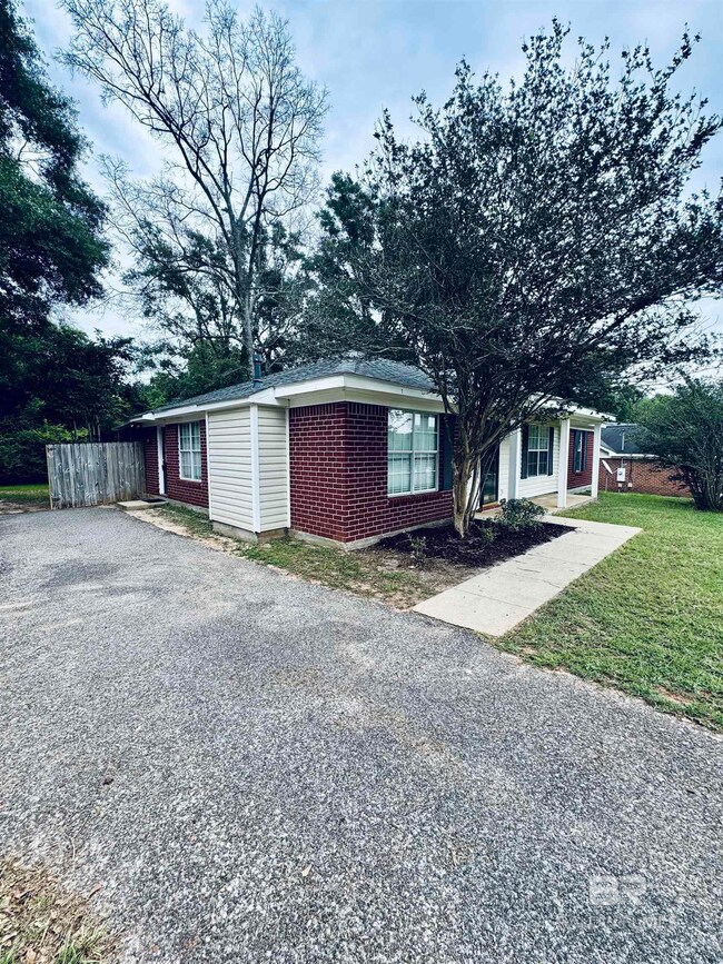 13090 Oak Forge Dr, Mobile, AL 36608 - photo 3