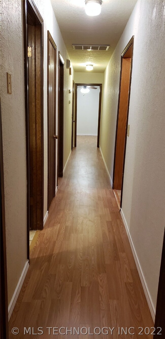 2601 W Greeley St, Broken Arrow, OK 74012 - photo 4