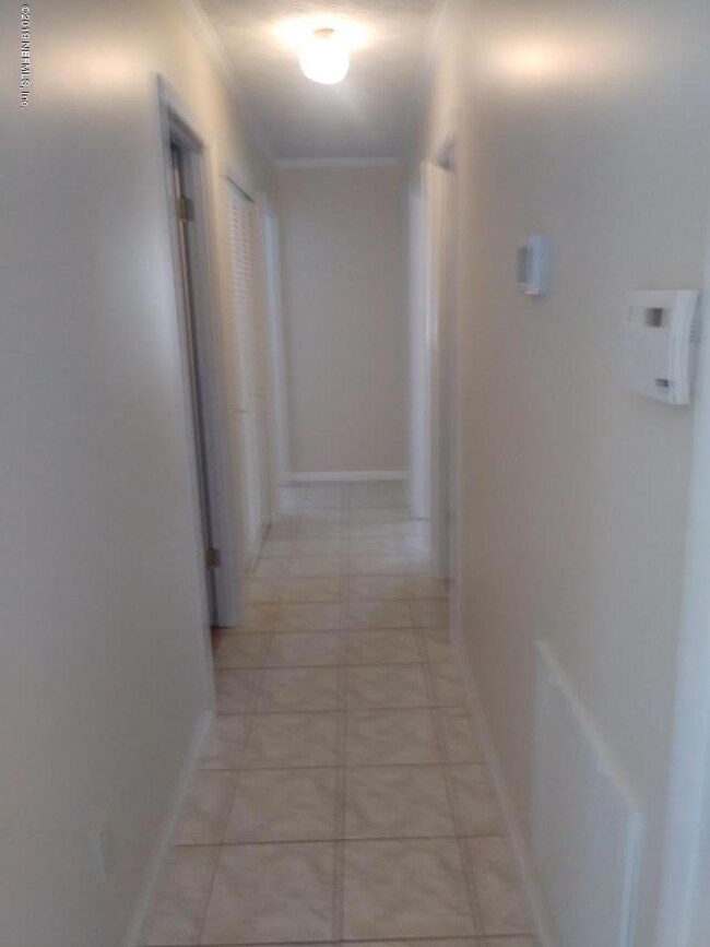 10609 Bolyard Dr, Jacksonville, FL 32218 - photo 5