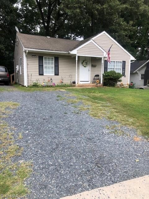 215 S Mccrary St, Asheboro, NC 27203 - photo 3