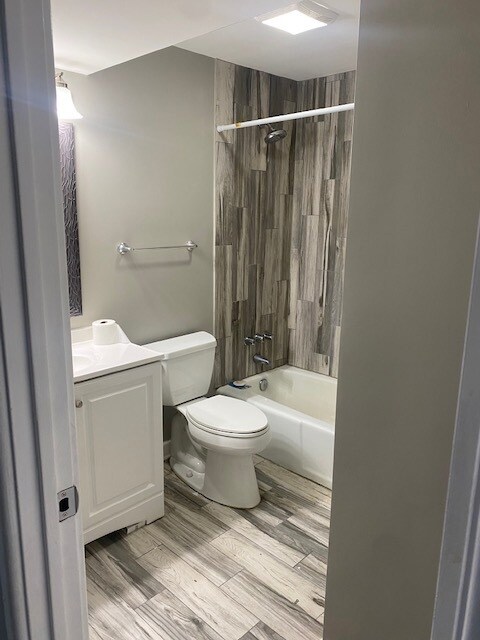 Bernice Terraces unit 5, Lansing, IL 60438 - photo 7