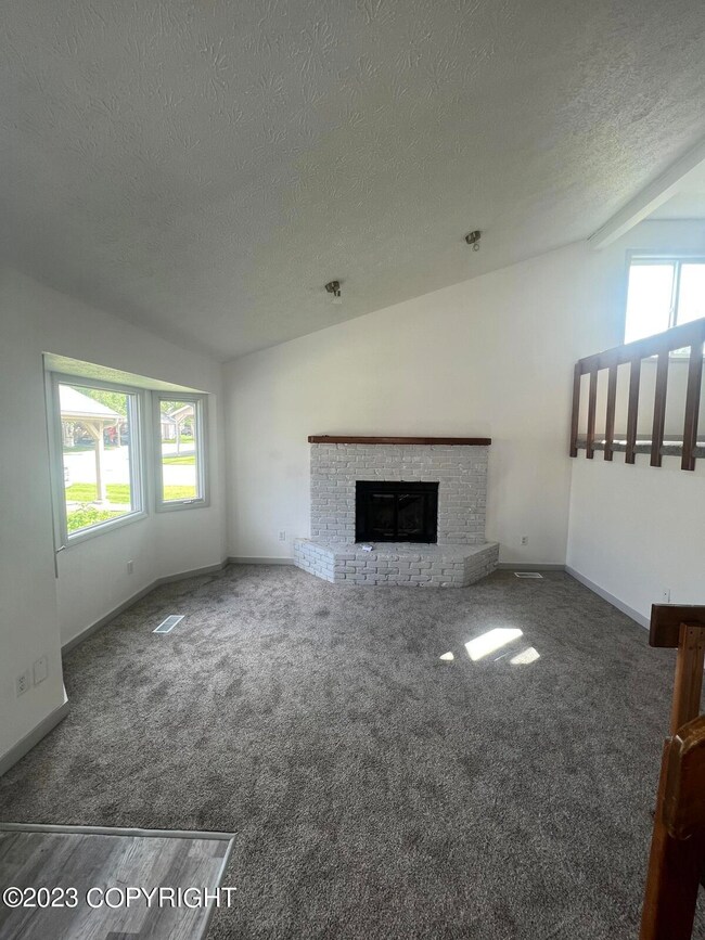 9603 Newhaven Loop, Anchorage, AK 99507 - photo 4